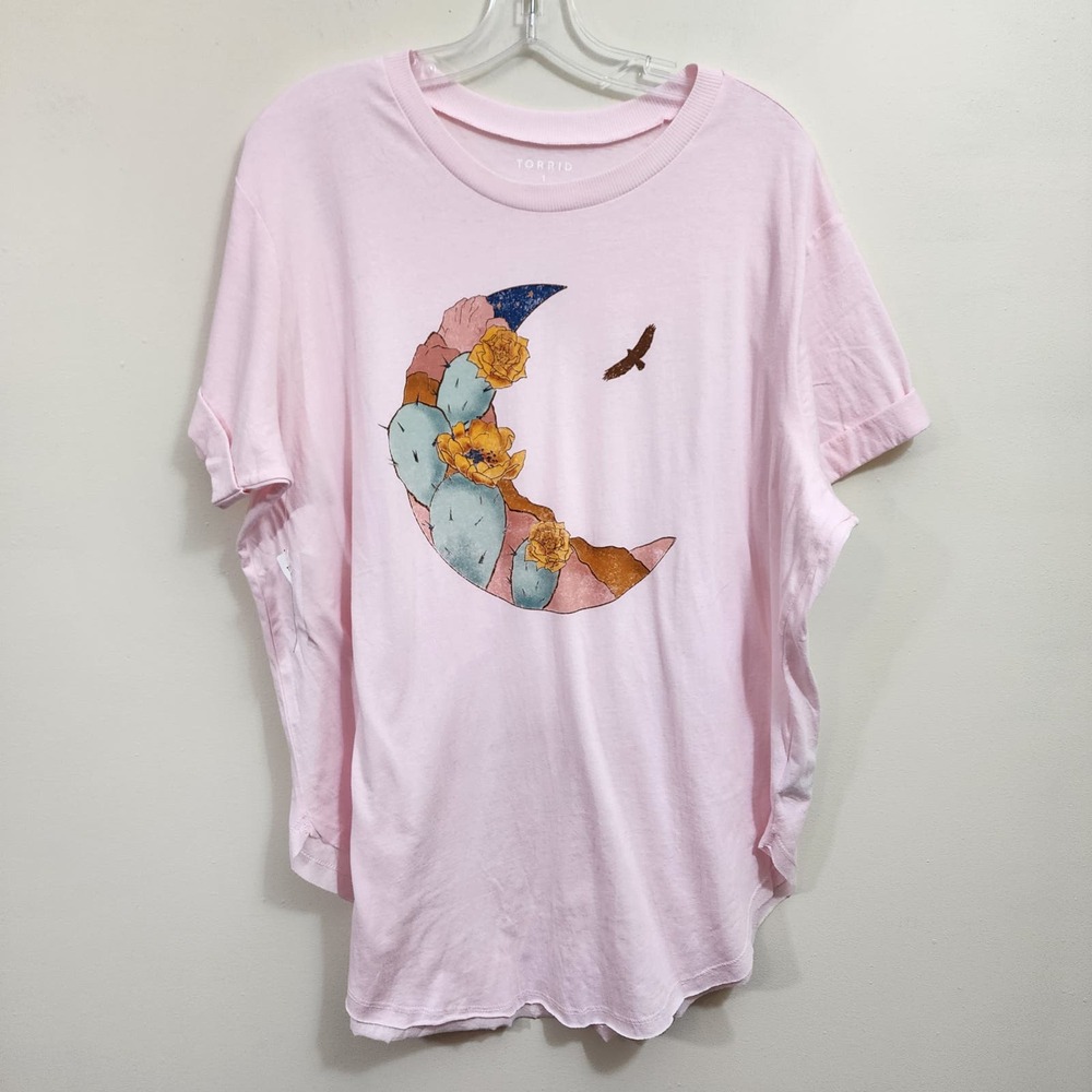 Torrid NWT relaxed fit curved raw hemline Moon & flowering cactus graphic top 1X